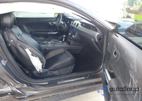 2023 Ford Mustang Ecoboost Premium Fastback z USA, uszkodzony, nr VIN 1FA6P8TH7P5108480